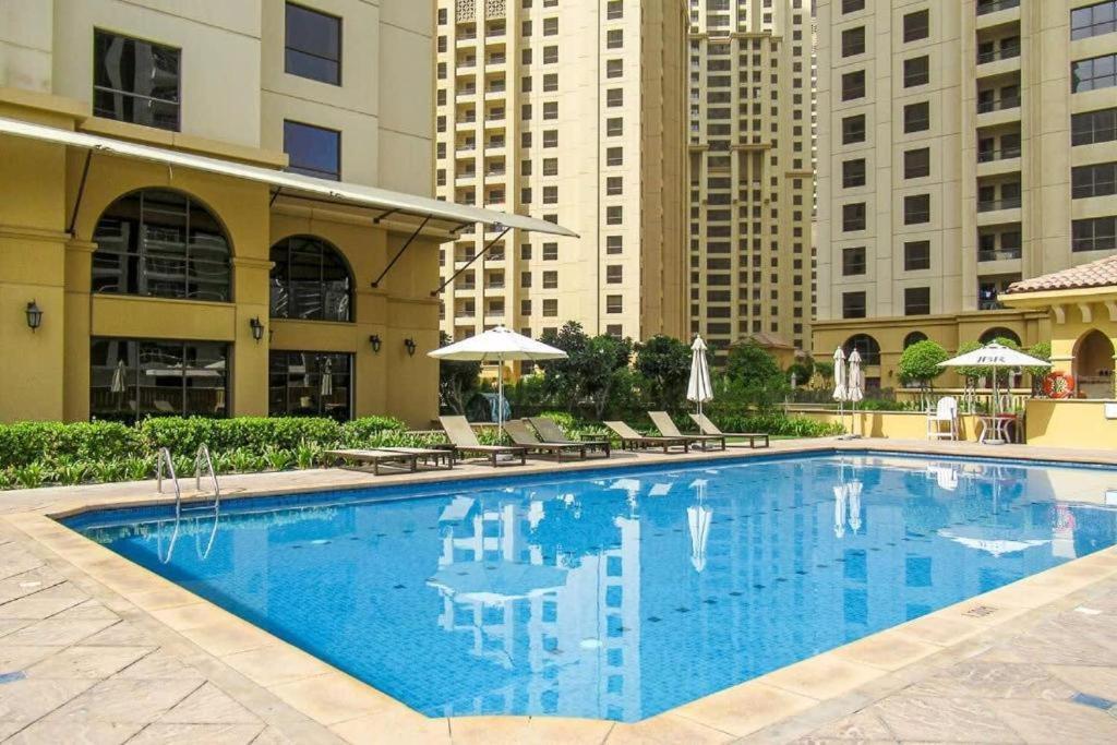 Sadaf 8 Jbr Luxury Master Bedroom Near Tram 迪拜 外观 照片